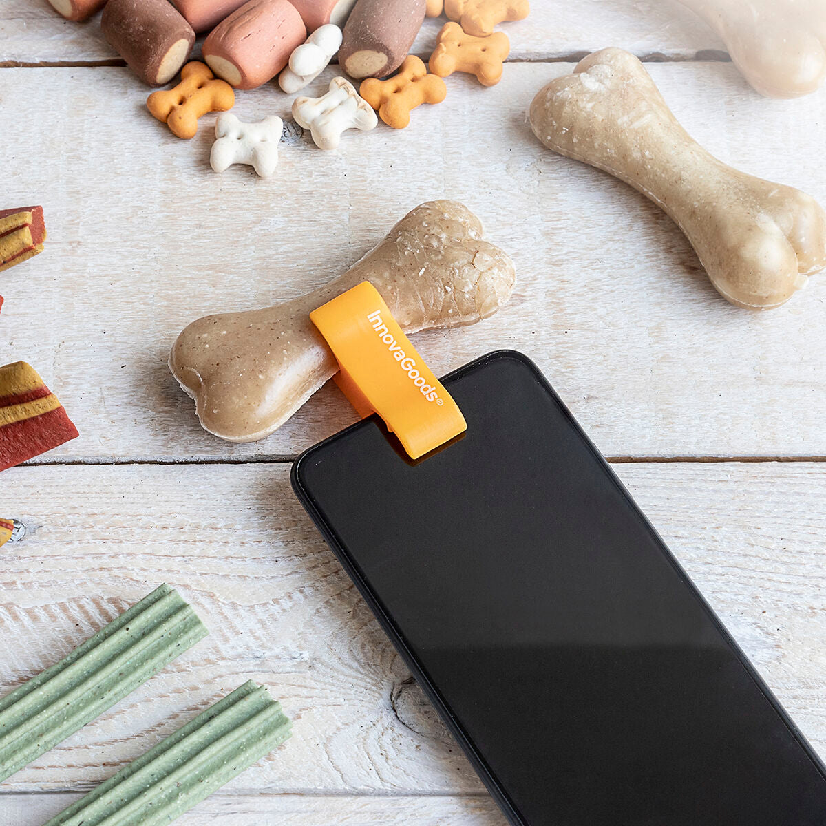Selfie Clip for Pets