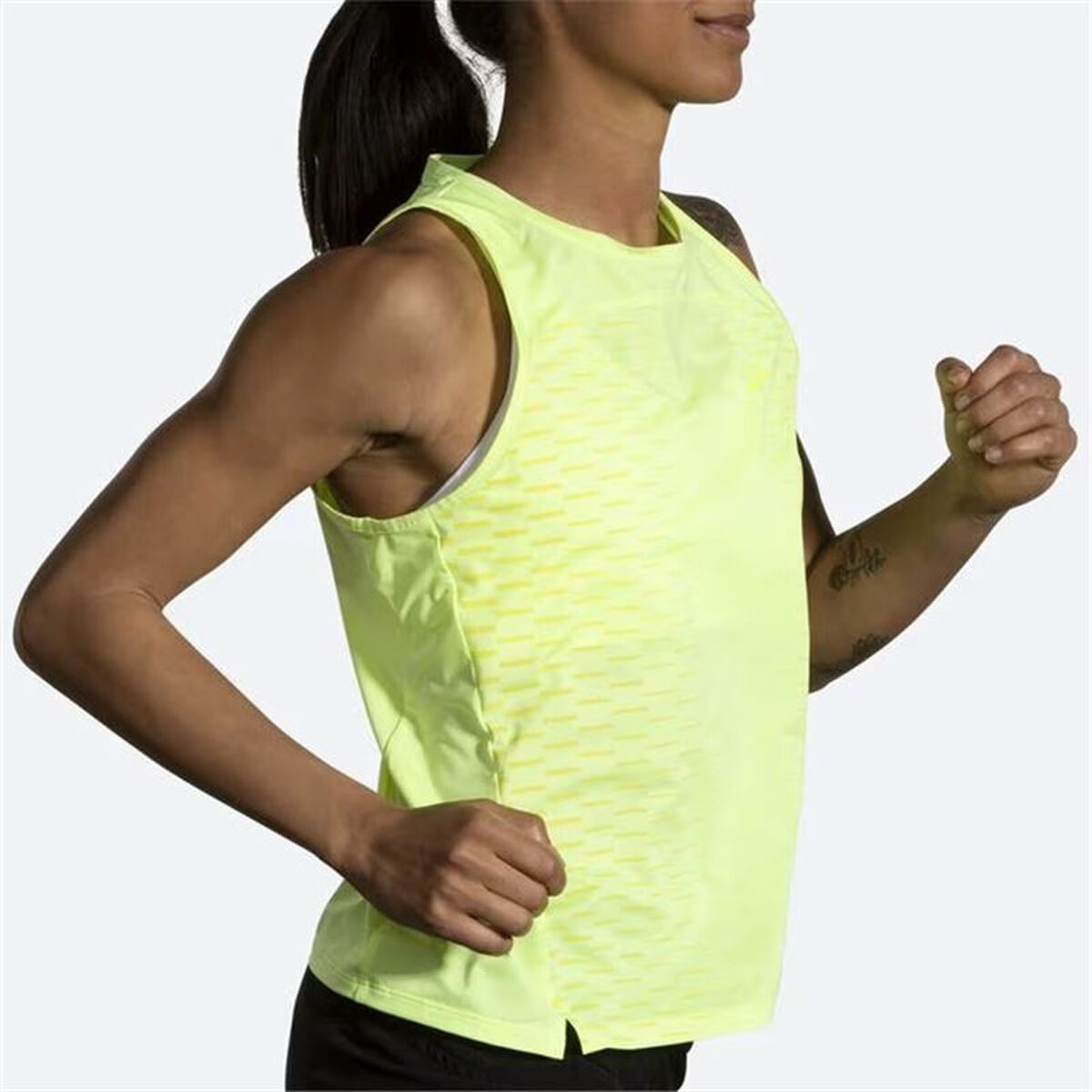 Women's Sleeveless T-shirt Brooks Sprint Free 2.0 Yellow