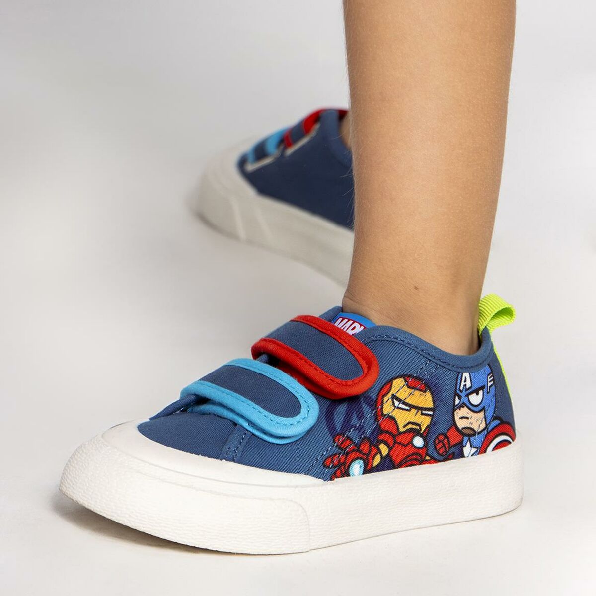 Chaussures de Sport pour Enfants The Avengers Bleu