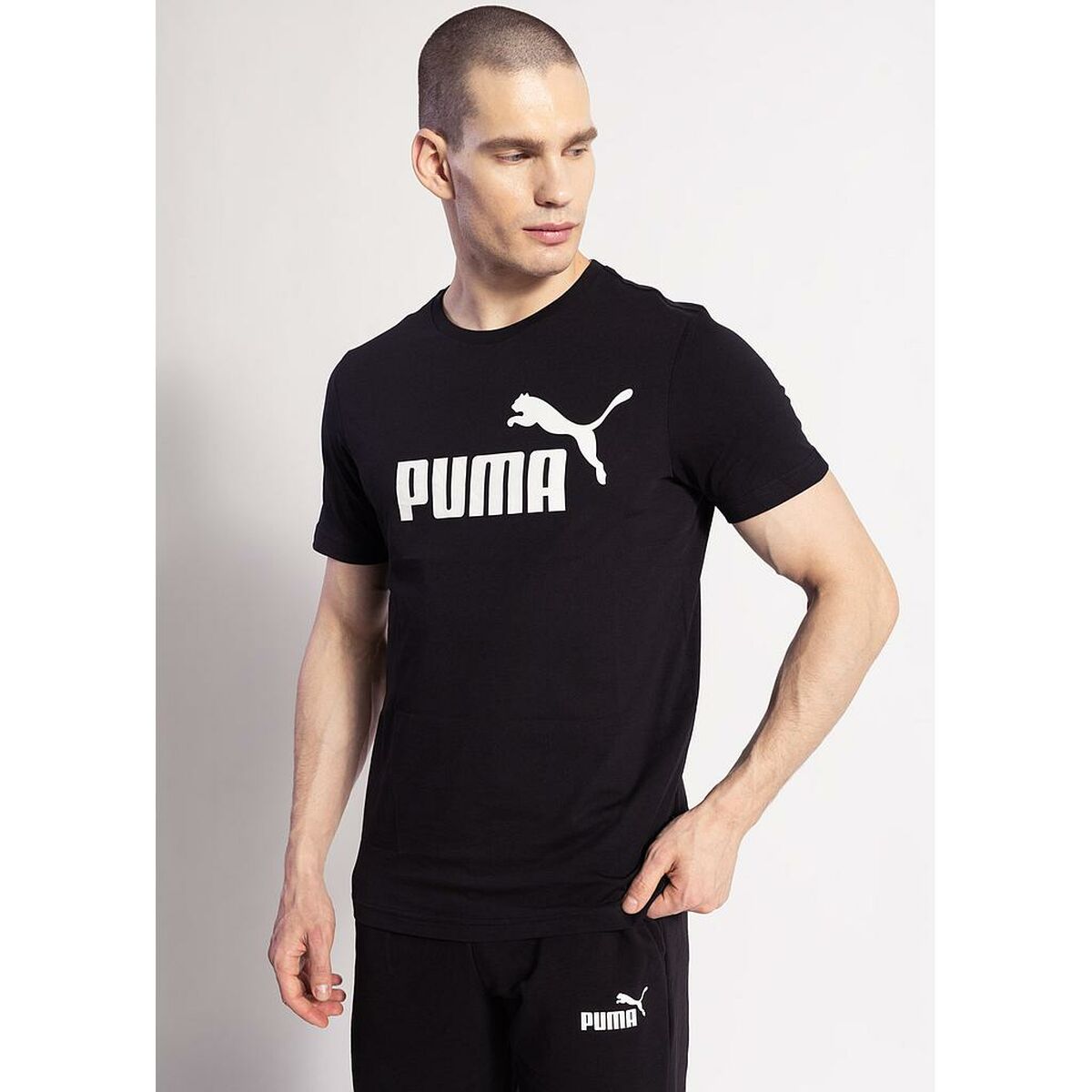 Herren Kurzarm-T-Shirt Puma ESS LOGO TEE 586666 01 Schwarz