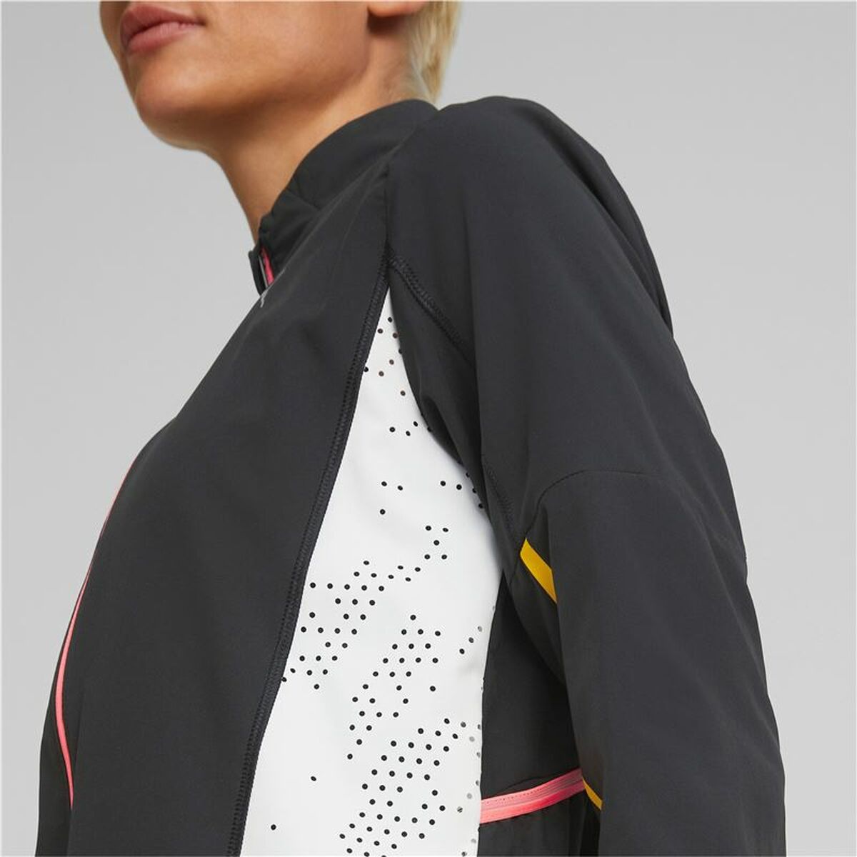 Women's Sports Jacket Puma Black