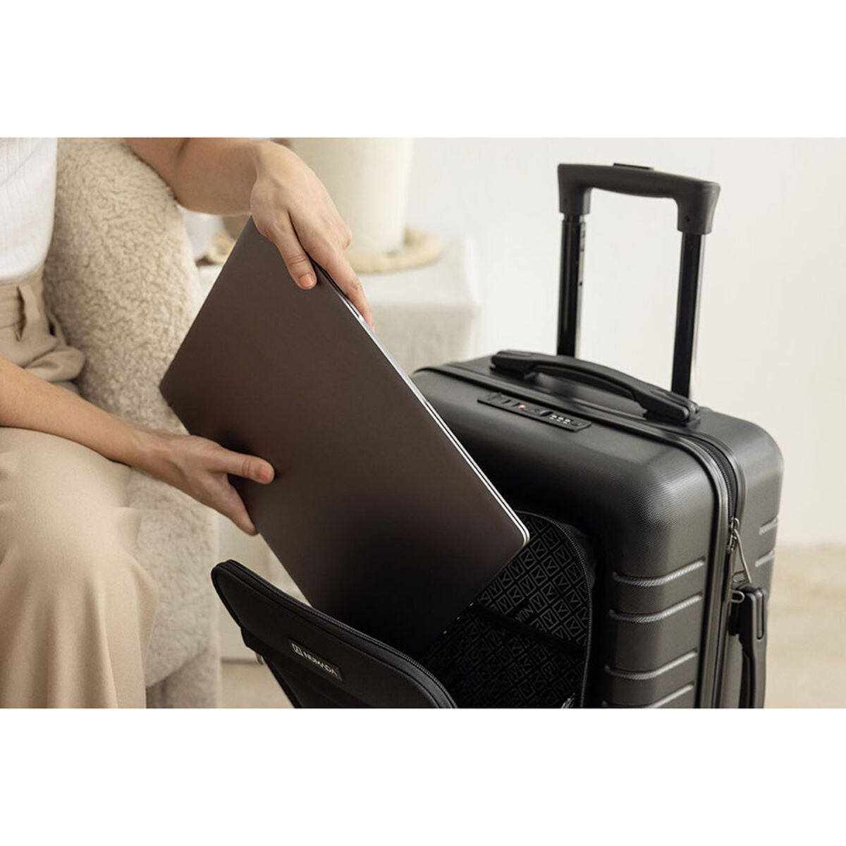 Cabin suitcase Numada T21 Business Black 38 L 55 x 35,5 x 23,5 cm Powerbank USB